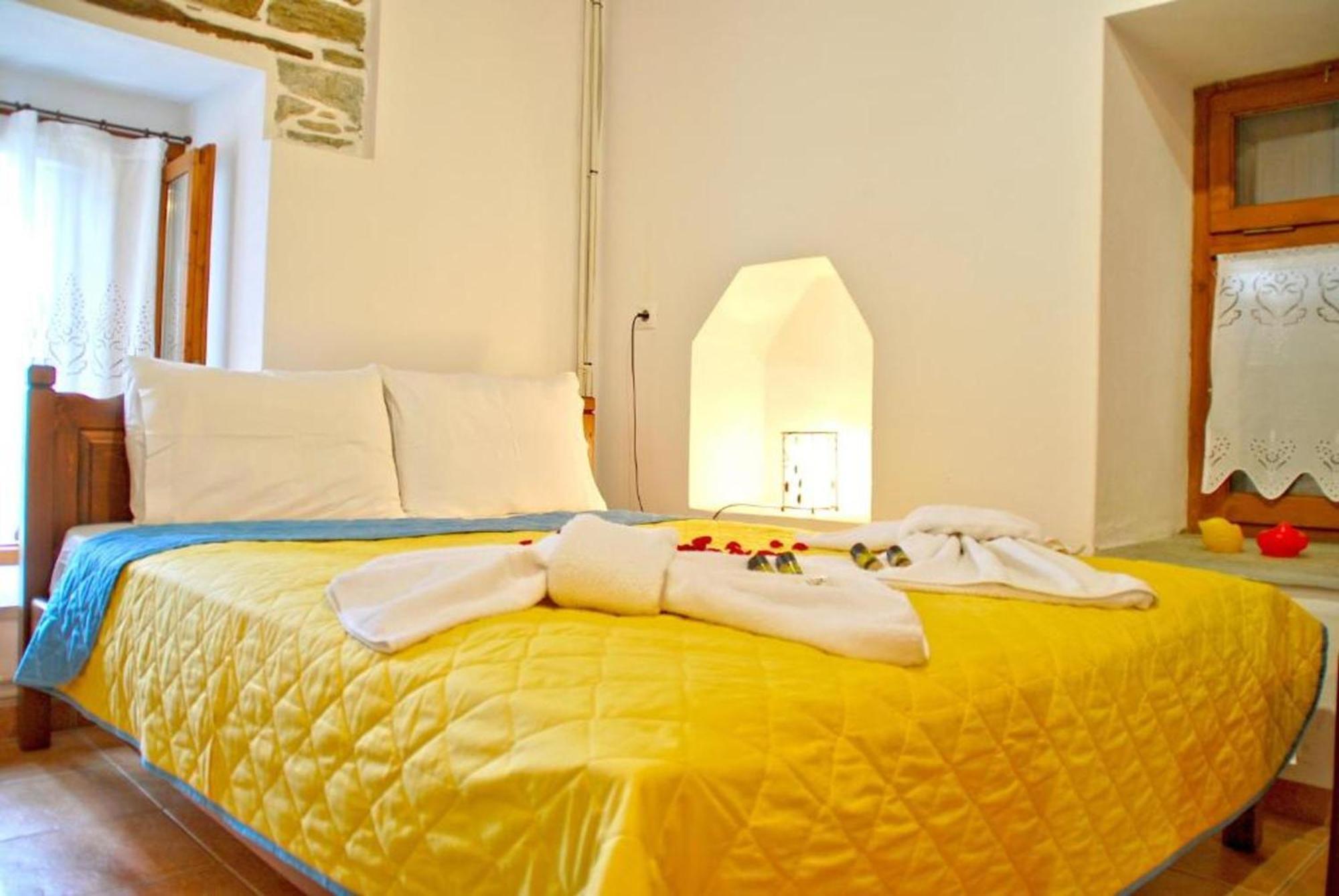Xirafis Apartments Áfissos Eksteriør bilde