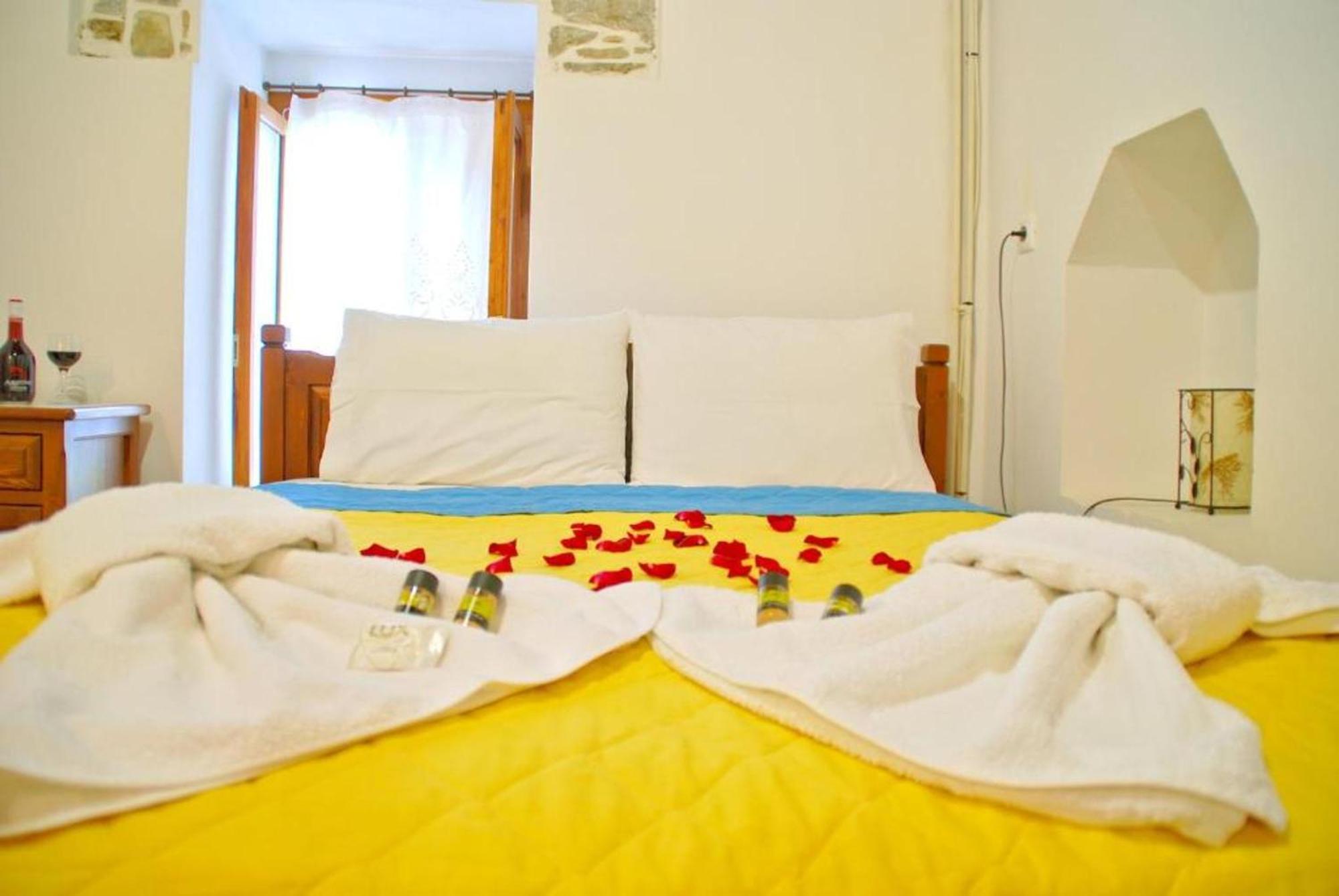 Xirafis Apartments Áfissos Eksteriør bilde